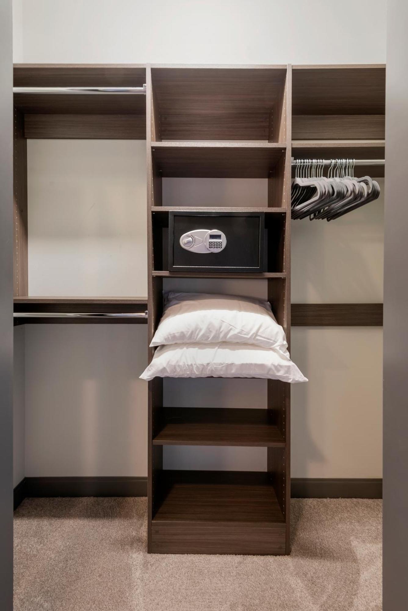 Experience Downtown Chicago At Millennium - Luxury Apartments In The Loop Rum bild