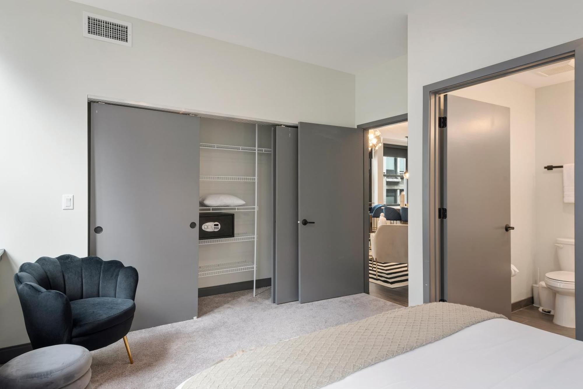 Experience Downtown Chicago At Millennium - Luxury Apartments In The Loop Exteriör bild